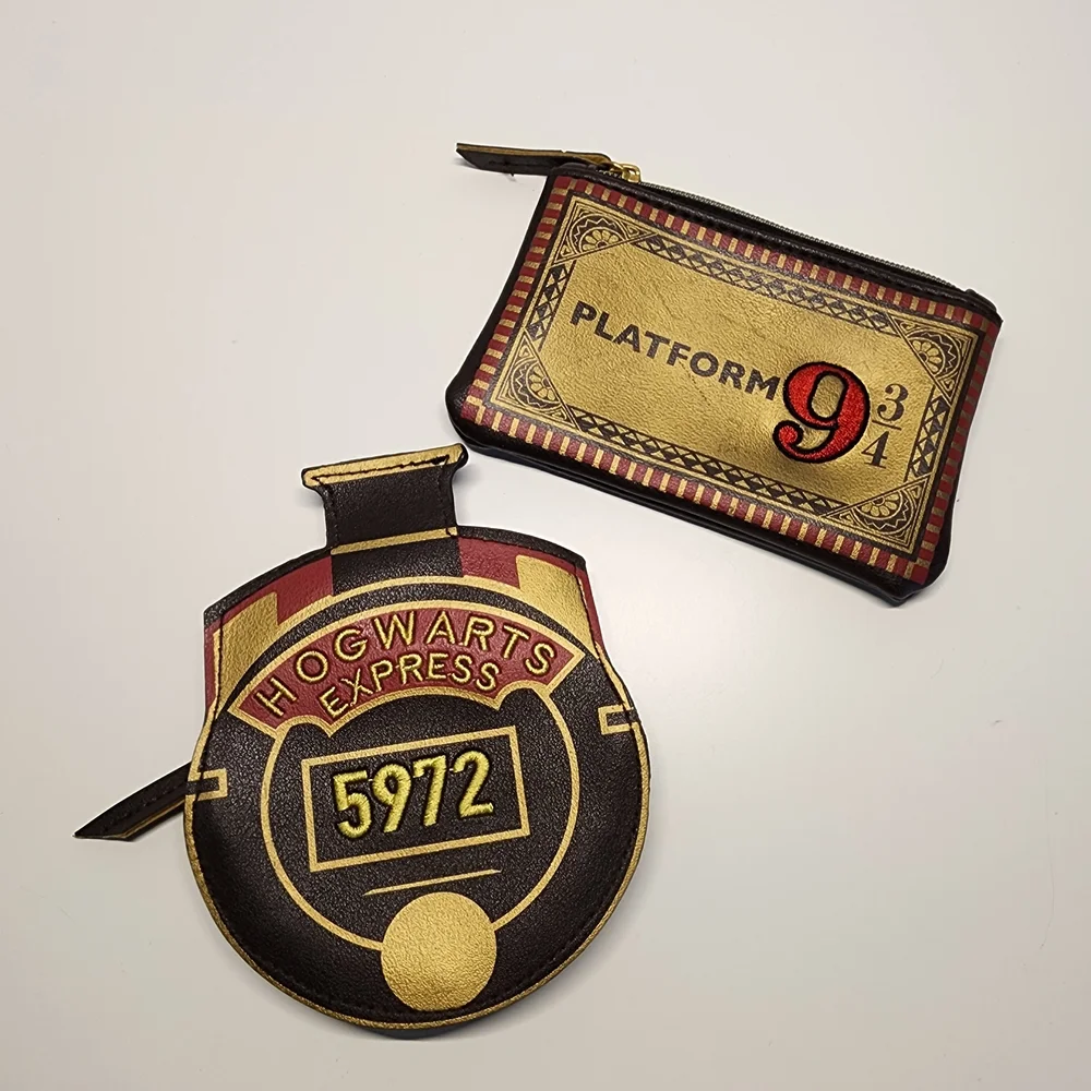 Hogwarts Express Coin Purse and Pouch Set - Picture 8 of 9